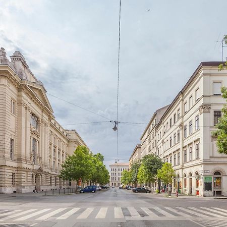 Freedom Apartment Near Parlament With Ac بودابست المظهر الخارجي الصورة